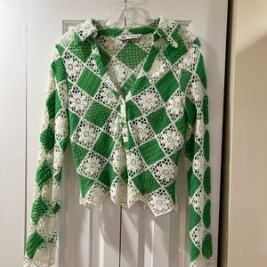 Zara top in great condition, worn couple of times, size small,